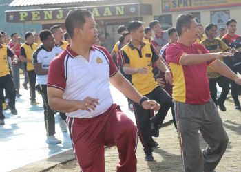 Jaga Kebugaran dan Kekompakan, Polres Toraja Utara Gelar Olahraga Bersama Bhayangkari