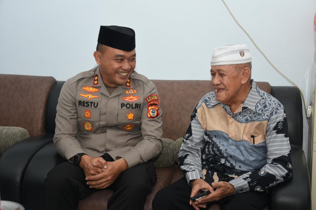 Kapolres Bulukumba Melakukan Silaturahmi dengan Ketua Majelis Ulama Indonesia