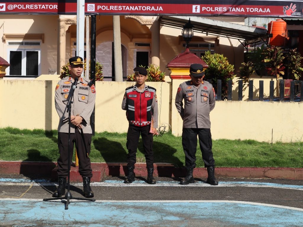 Kapolres Tana Toraja Pimpin Apel Siaga Dalam Rangka Hari Buruh 