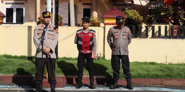 Kapolres Tana Toraja Pimpin Apel Siaga Dalam Rangka Hari Buruh 