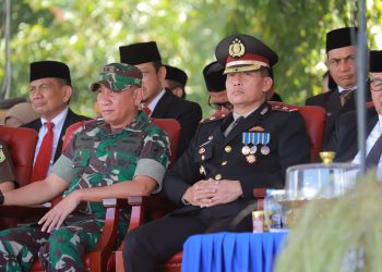 Wakapolres Wajo Hadiri Upacara Hardiknas Yang Dirangkaikan Dengan Hari Kartini