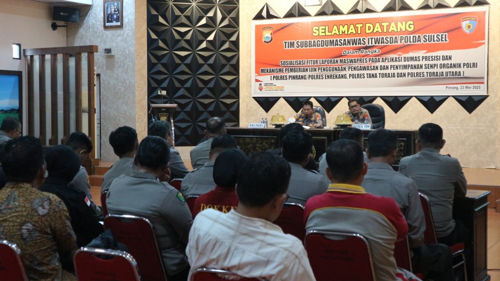 Tim Itwasda Polda Sulsel Gelar Sosialisasi Aplikasi Dumas Presisi dan Mekanisme Pengawasan Senpi di Polres Pinrang