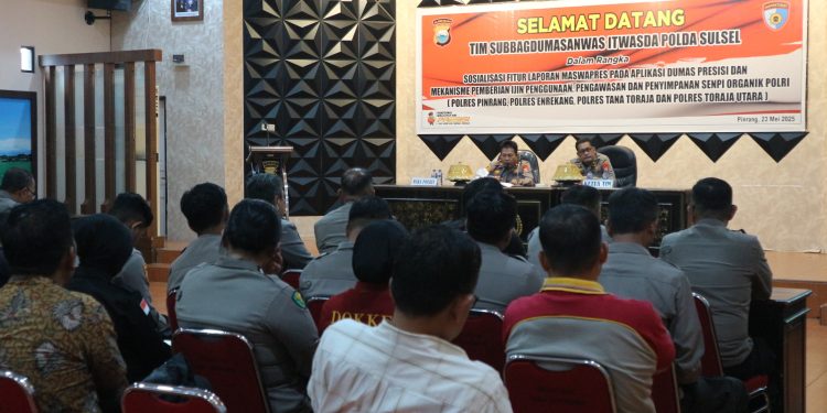 Tim Itwasda Polda Sulsel Gelar Sosialisasi Aplikasi Dumas Presisi dan Mekanisme Pengawasan Senpi di Polres Pinrang