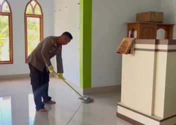 Dalam Rangka Hari Bhayangkara ke-79, Kapolres Tana Toraja Gelar Bakti Religi di Masjid