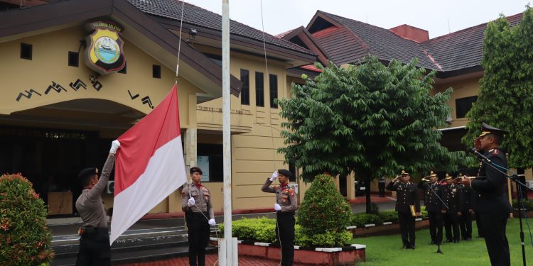 Tumbuhkan Jiwa Patriotisme dan Nasionalisme, Kapolres Maros Pimpin Upacara Peringatan Harlah Pancasila