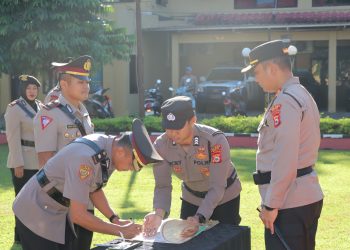 Kapolres Maros Pimpin Upacara Serah Terima Jabatan 2 Kabag, 2 Kasat dan Kapolsek