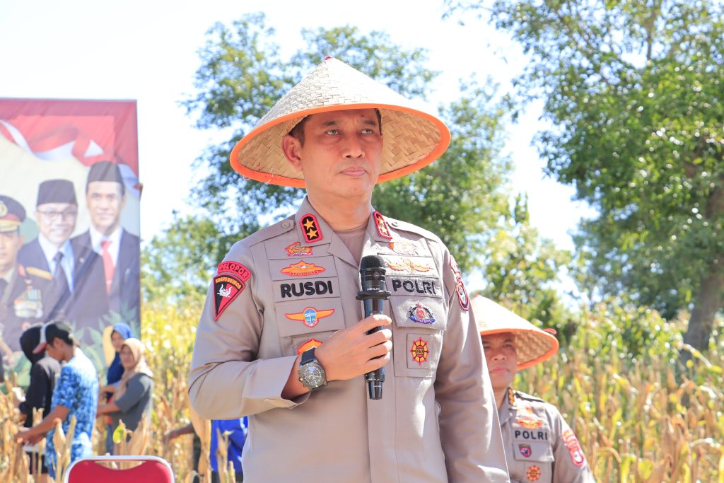 Kapolda Sulsel Berdialog Langsung Dengan Presiden Melalui Daring