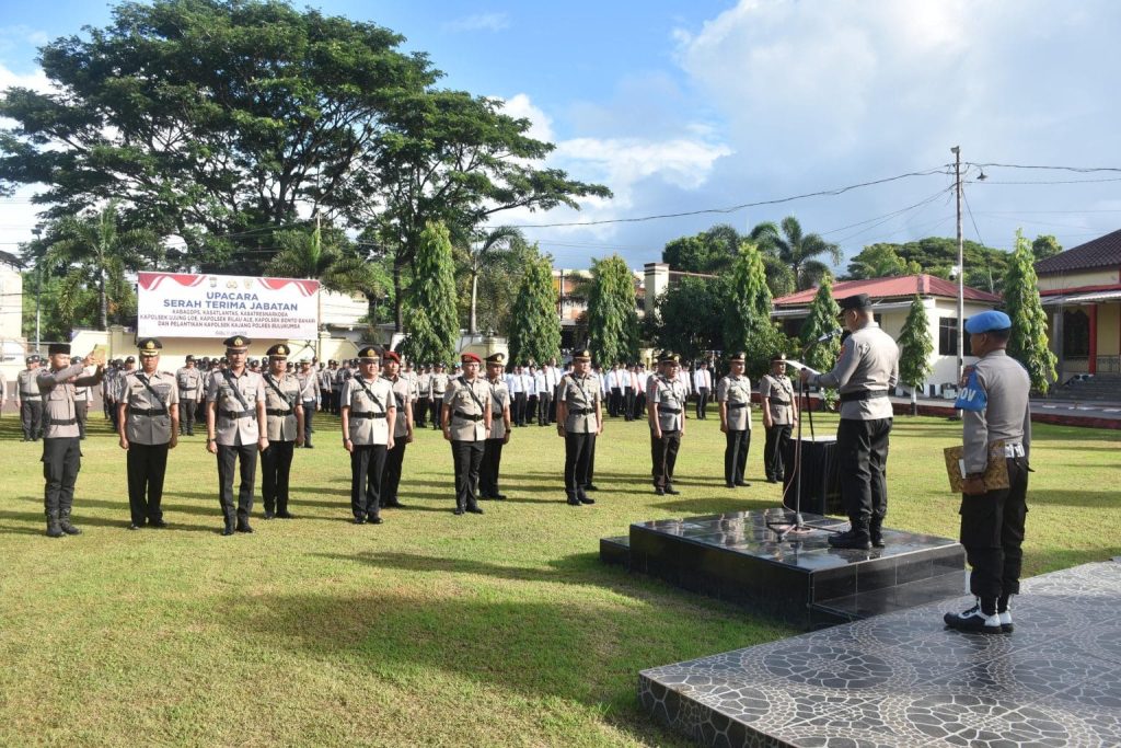 Kapolres Bulukumba Pimpin Sertijab Kabag Ops, 2 Kasat dan Kapolsek