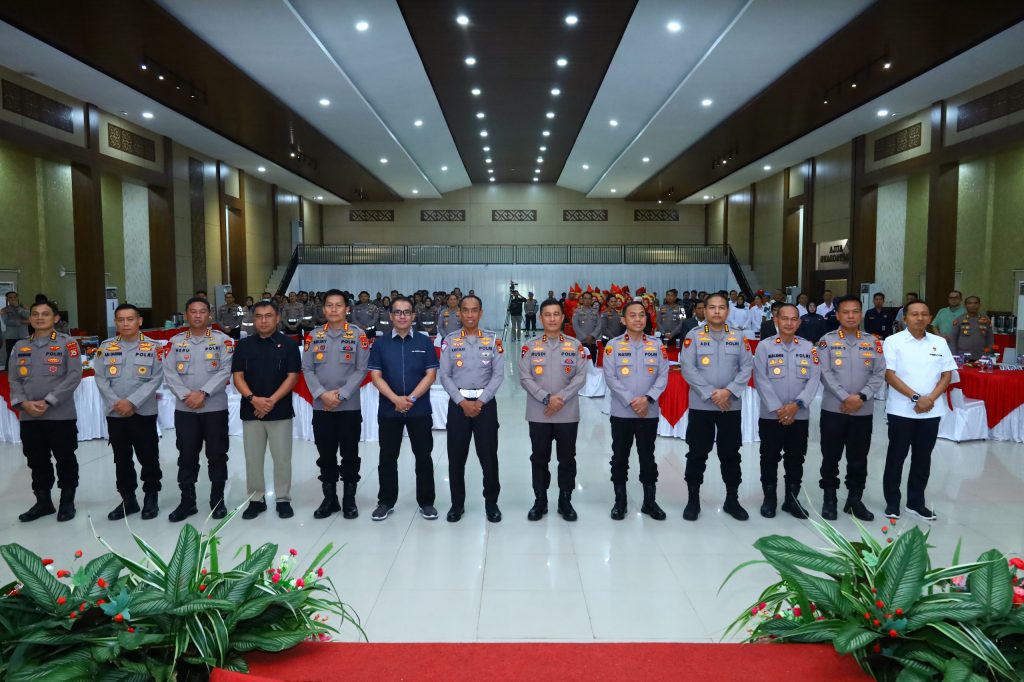 Kapolda Sulsel Hadiri Final Lomba Cipta Lagu Mars dan Hymne, Ditlantas dan Ditreskrimsus Raih Juara