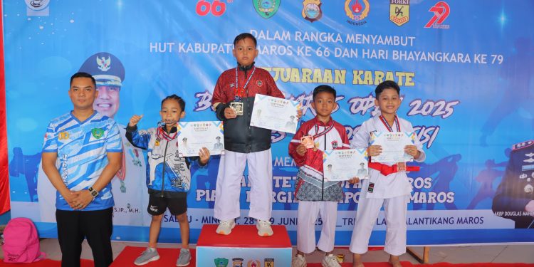 Peringati HUT Bhayangkara dan Hari Jadi Maros, Kapolres dan Bupati Kolaborasi Gelar Turnamen Karate Inkanas