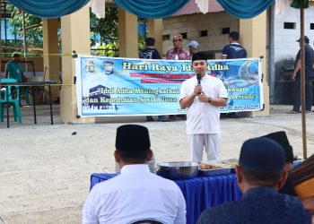 Kapolres Maros Bagikan Hasil Kurban 9 Ekor Sapi ke Panti Asuhan dan Masyarakat