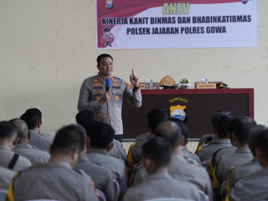 Kapolres Gowa Pimpin Anev Kinerja Kanit Binmas dan Bhabinkamtibmas Polsek Jajaran