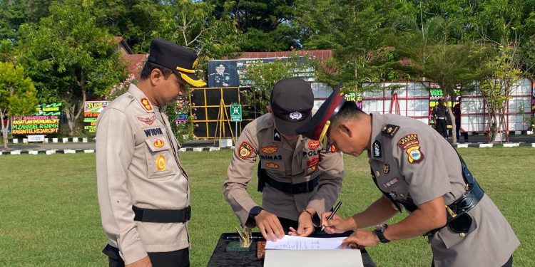 Kapolres Jeneponto Pimpin Sertijab Wakapolres, Kabag, Kasat dan Kapolsek
