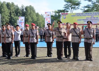 Kapolres Toraja Utara Pimpin Upacara Serah Terima Jabatan Kasat, Kasi dan Kapolsek