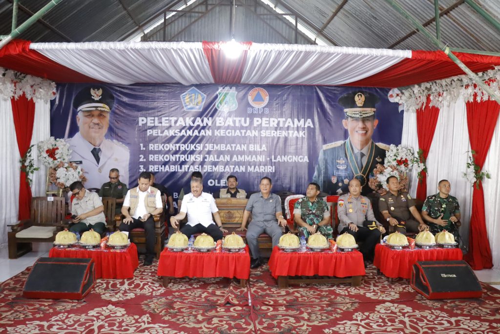 Kapolres Pinrang Hadiri Peletakan Batu Pertama Rekonstruksi dan Rehabilitasi Infrastruktur Pasca Bencana