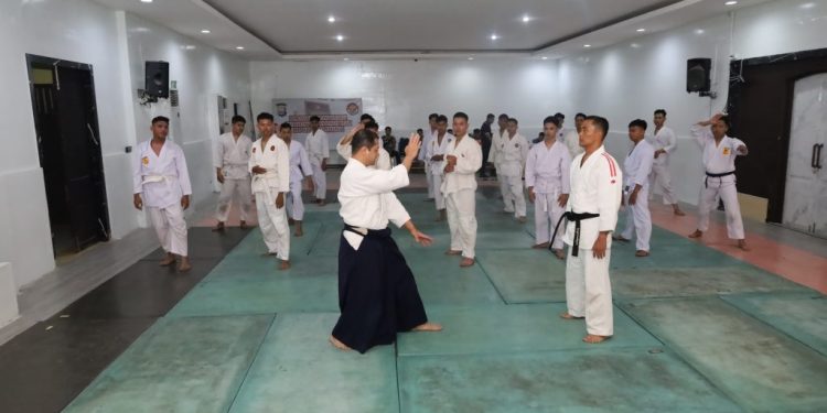 Kapolrestabes Makassar Pimpin Langsung Latihan Seni Bela Diri Aikido