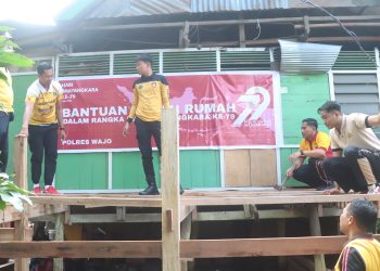 Peduli Warga Kurang Mampu, Waka Polres Wajo Cek Lokasi Bedah Rumah di Desa Lempa