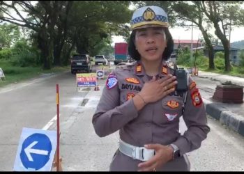 Jalan Poros Dalam Perbaikan, Ini Himbauan Kasat Lantas Polres Barru ke Pengendara