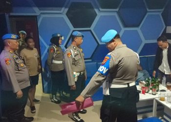 Dalam Rangka Hari Bhayangkara ke-79, Propam Polres Wajo Gelar Operasi di Tempat Hiburan Malam