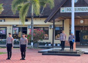Pimpin Apel Pagi, Waka Polres Pinrang Tekankan Personel Hindari Pelanggaran