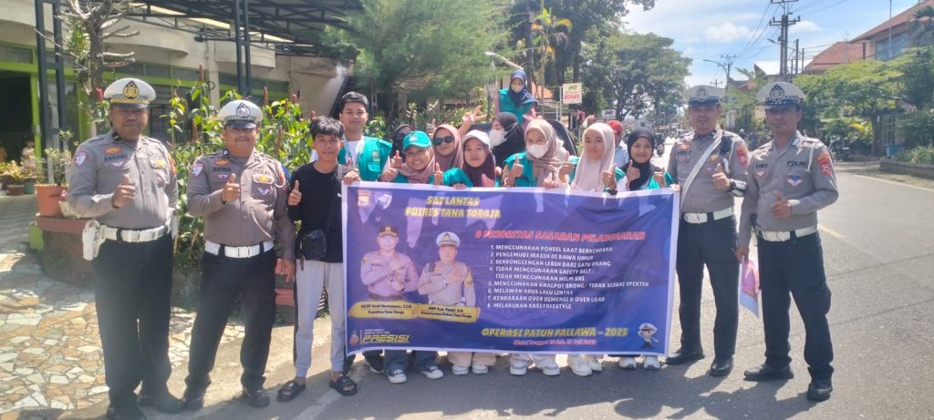 Satlantas Polres Tana Toraja Masifkan Sosialisasi Tertib Lalu Lintas ke Pengendara