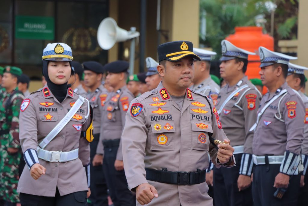 Kapolres Maros Pimpin Langsung Apel Gelar Pasukan Operasi Patuh 2025