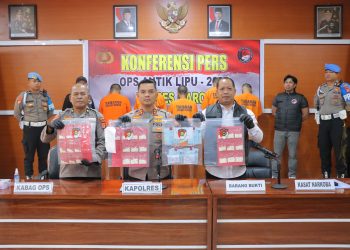 Kapolres Maros Rilis Hasil Ops Antik Lipu, 13 Gram Sabu dan 18 Tersangka Narkoba Diamankan 