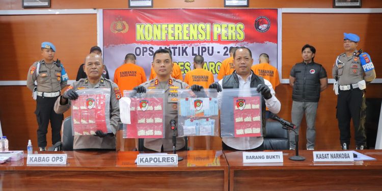 Kapolres Maros Rilis Hasil Ops Antik Lipu, 13 Gram Sabu dan 18 Tersangka Narkoba Diamankan 