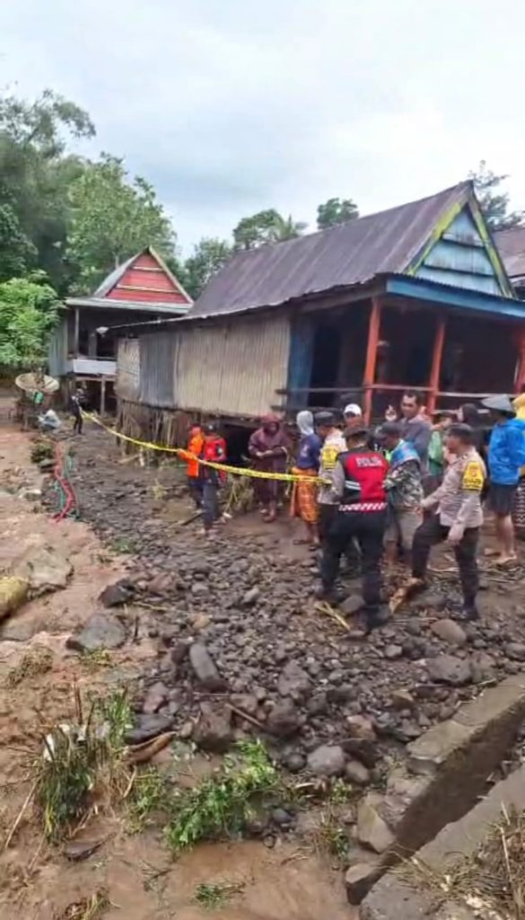 Kapolres Jeneponto Intruksikan Polsek Jajaran Gencar Patroli Untuk Cegah Dampak Bencana Alam