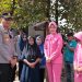 Kapolres Gowa bersama Ketua Bhayangkari Beri Bantuan ke Korban Kebakaran