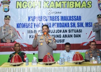 Kapolrestabes Makassar Ngopi Kamtibmas Dengan Masyarakat Perumahan Hertaco Jaya