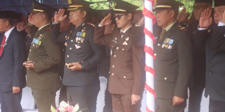 Kapolres Toraja Utara Hadiri Upacara Peringatan Hari Pahlawan Nasional Pongtiku ke 23