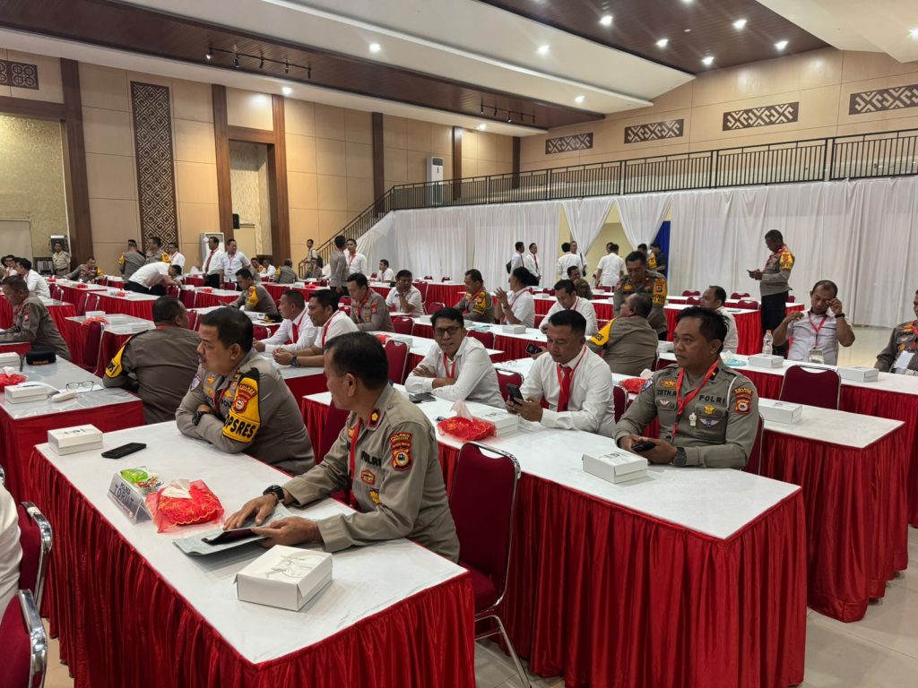 Tingkatkan Efektivitas Pelaksanaan Tugas, Kapolres Toraja Utara Hadiri Gelar Operasional di Polda Sulsel