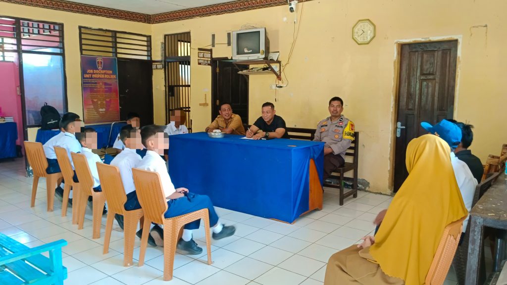Polsek Lembang Polres Pinrang Mediasi 18 Pelajar SMPN yang Terlibat Tawuran