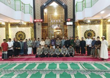 Ini Pesan Kapolrestabes Makassar Saat Safari Subuh di Masjid Amar Ma’ruf