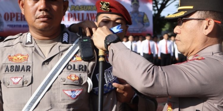 Kapolres Luwu Pimpin Apel Gelar Pasukan Operasi Patuh Pallawa 2025, Ini 7 Sasaran Prioritasnya