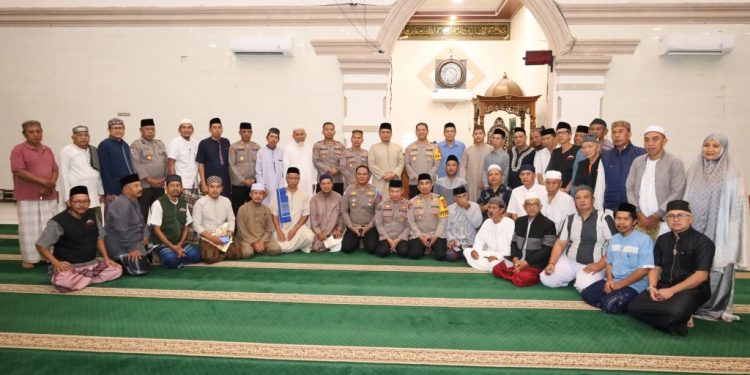 Safari Subuh di Bulurokeng, Kapolrestabes Makassar: Jika Ada Polisi Memeras dan Pungli Laporkan ke Saya