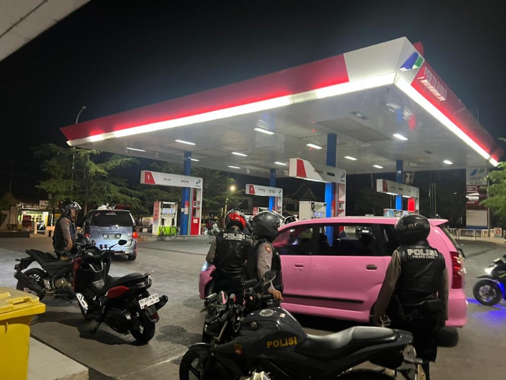 Ciptakan Situasi Kondusif, Perintis Presisi Samapta Polres Gowa Gelar Patroli Mobile Hunting dan Dialogis