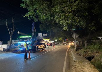 Pastikan Kamseltibcarlantas Aman dan Terkendali, Satlantas Polres Wajo Gelar Patroli Blue Light