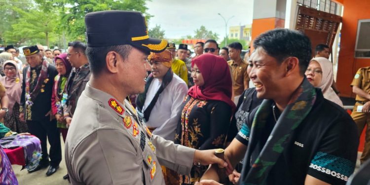 Kapolres Wajo Terima Kunjungan Kerja Sultan Kutai Kartanegara XXI bersama Rombongan 