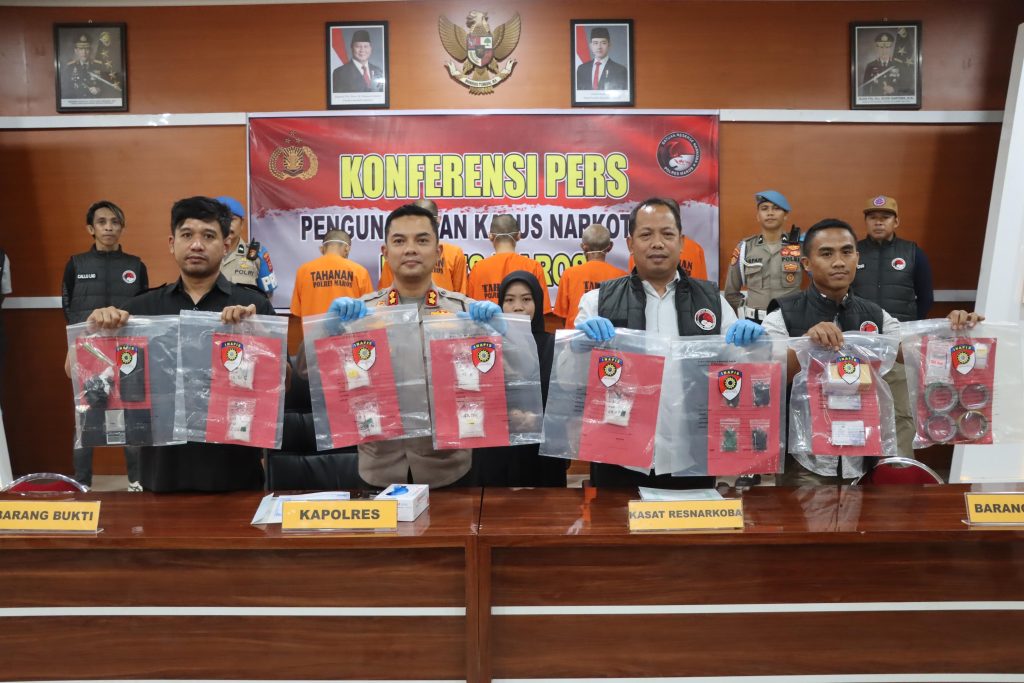 Sat Narkoba Polres Maros Tangkap Dua Jaringan Pemasok Narkoba Lintas Wilayah, Sabu Senilai Ratusan Juta Disita Polisi
