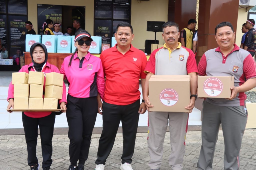Semarak HUT Kemerdekaan RI Ke-80, Polres Toraja Utara Gelar Senam Bersama dan Lomba 17-an