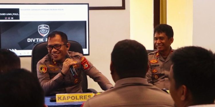 Kunker ke Polsek Ponrang dan Bupon, Kapolres Luwu Tegaskan Komitmen Disiplin dan Pelayanan Presisi