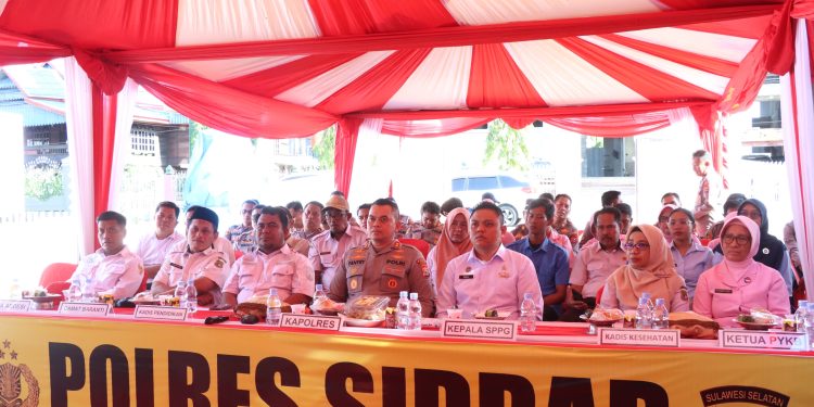 Dukung Program MBG, Kapolres Sidrap Hadiri Groundbreaking SPPG Baranti