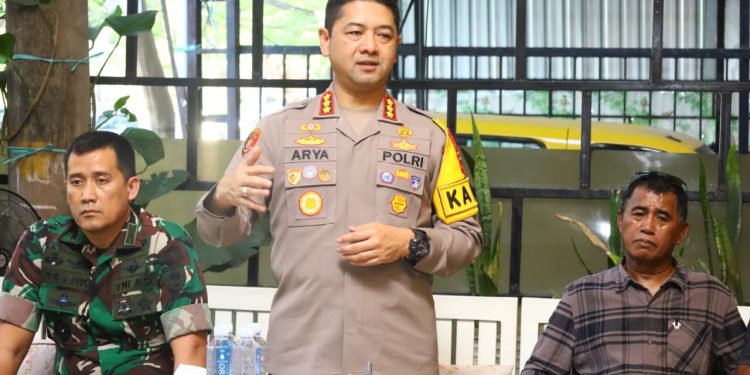 Perkuat Sinergitas Wujudkan Sitkamtibmas, Kapolrestabes Makassar bersama Dandim Rakor Dengan Ormas