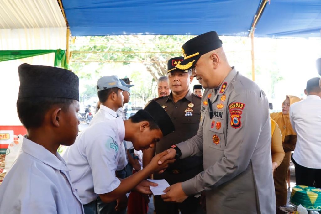 Kapolres Pinrang Hadiri Peresmian Kantor Baznas