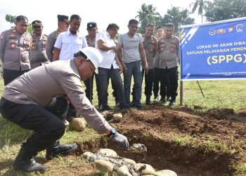 Kapolres Bulukumba bersama Forkopimda Peletakan Batu Pertama Pembangunan Gedung SPPG