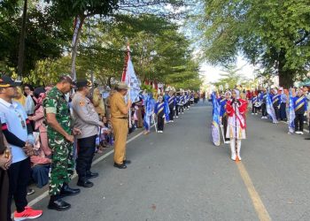 Kapolres Selayar bersama Ketua Bhayangkari Hadiri Pelepasan Peserta Lomba Gerak Jalan Indah