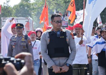 Kapolres Gowa Turun Langsung Kawal Aksi Unjuk Rasa di PT. Wings
