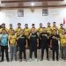 Kapolres Tana Toraja Berikan Semangat kepada Tim Sepak Bola Polres Tana Toraja Yang Akan Bertanding Di Wajo